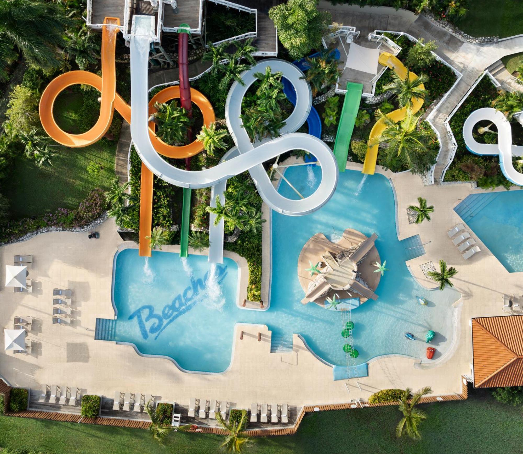 Resort Beaches A & Golf