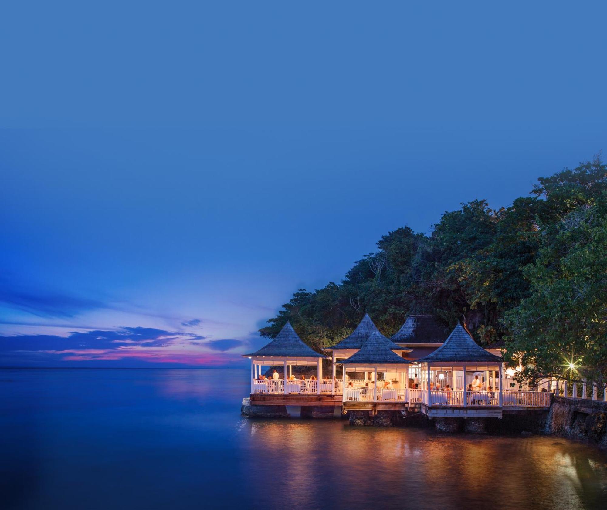 Resort Couples Tower Isle (adults Only)