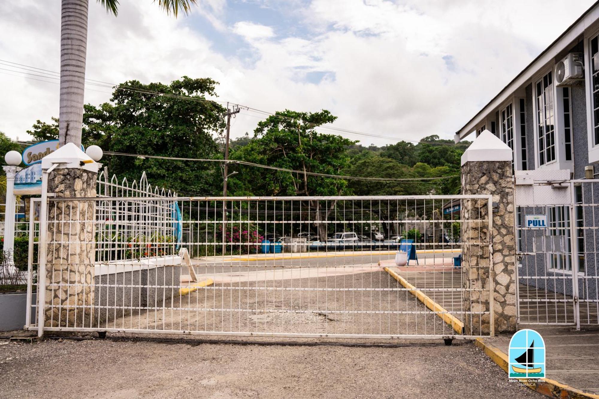 Ninth River * Ocho Rios
