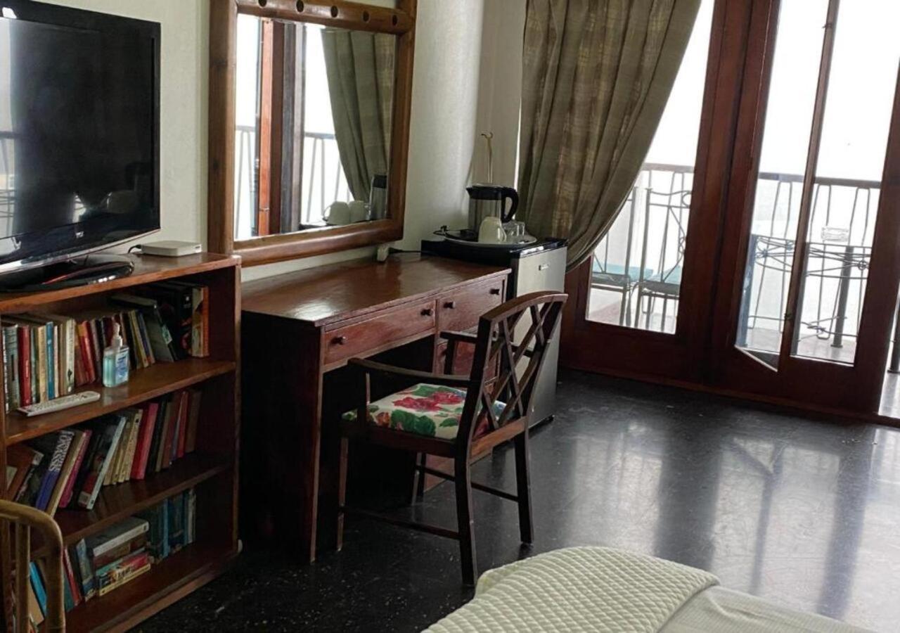 Tranquility Estate Bed & Breakfast 2*