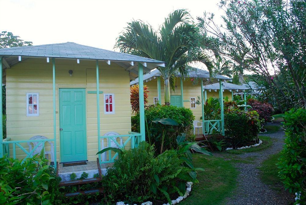 Jamaican Colors Hotel 3*