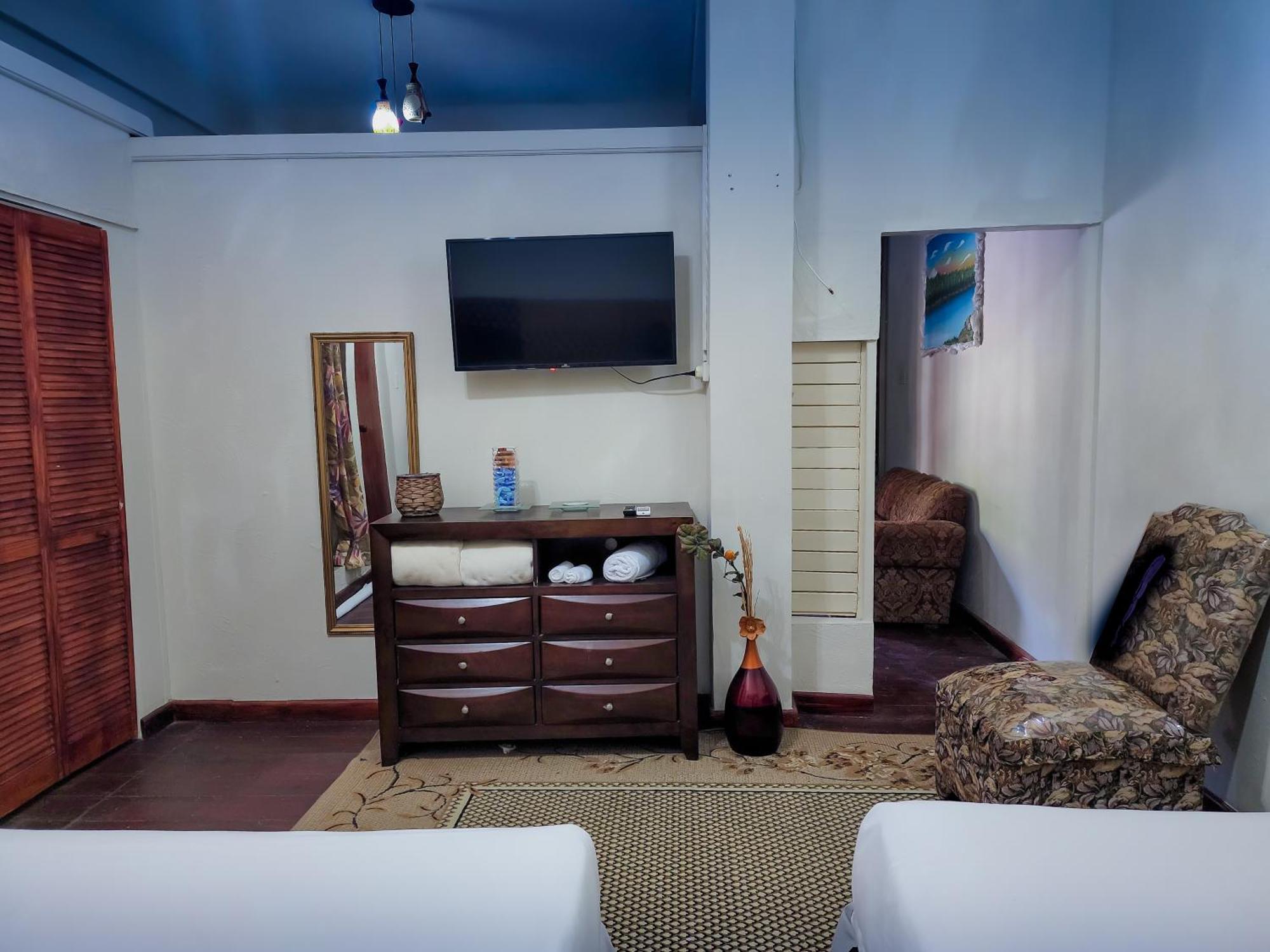 Hotel Sky Hopewell