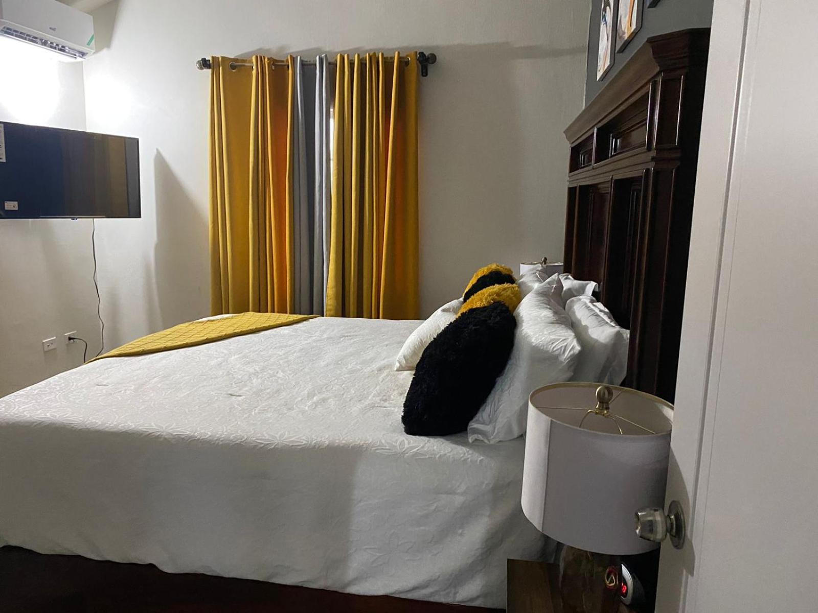 Bed & Breakfast Pru's Paradise