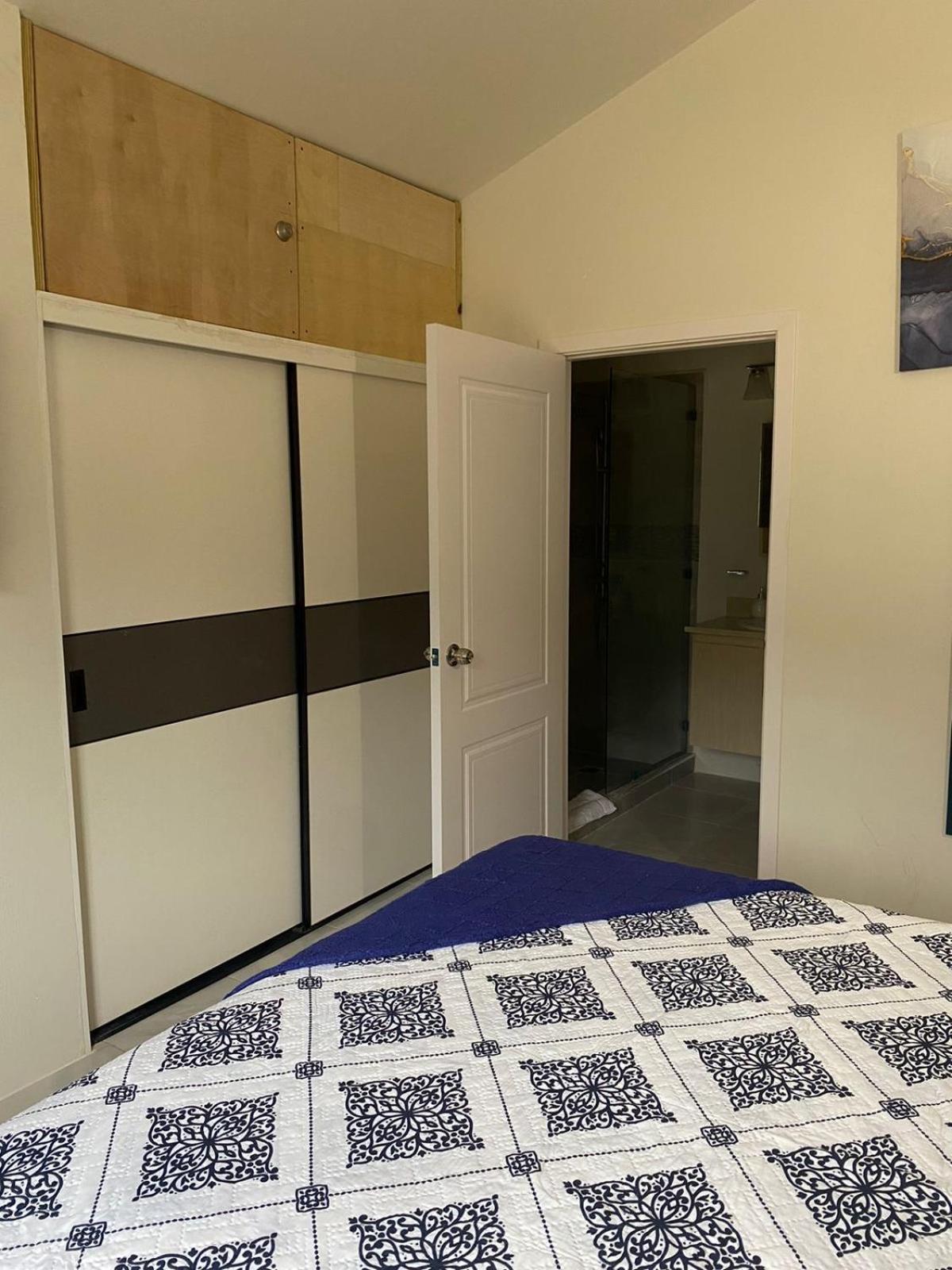 Pru's Paradise Bed & Breakfast Discovery Bay