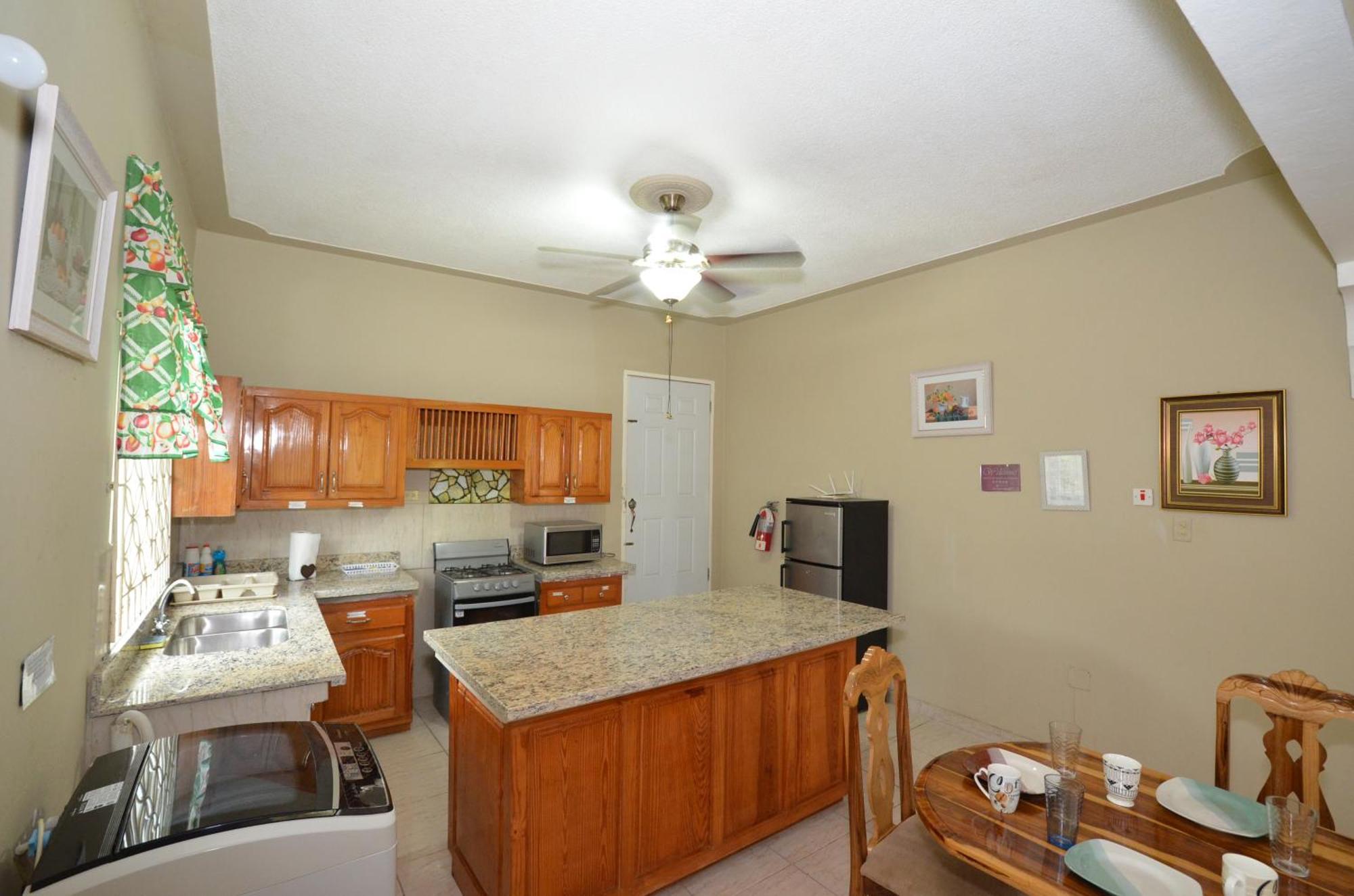 Cozy Locale - Gold Guest house 3*