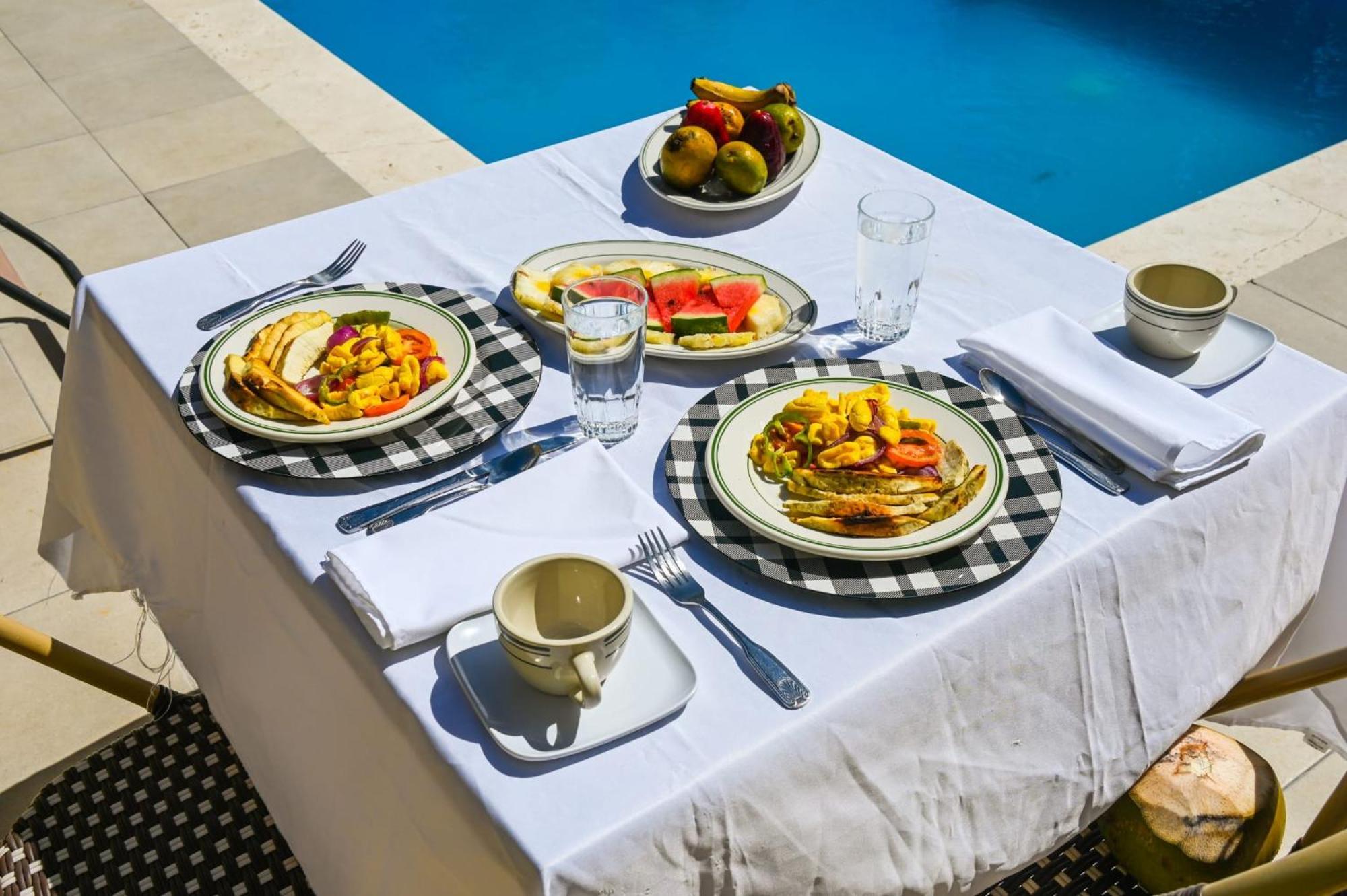Takuma Boutque & Villa Montego Bay