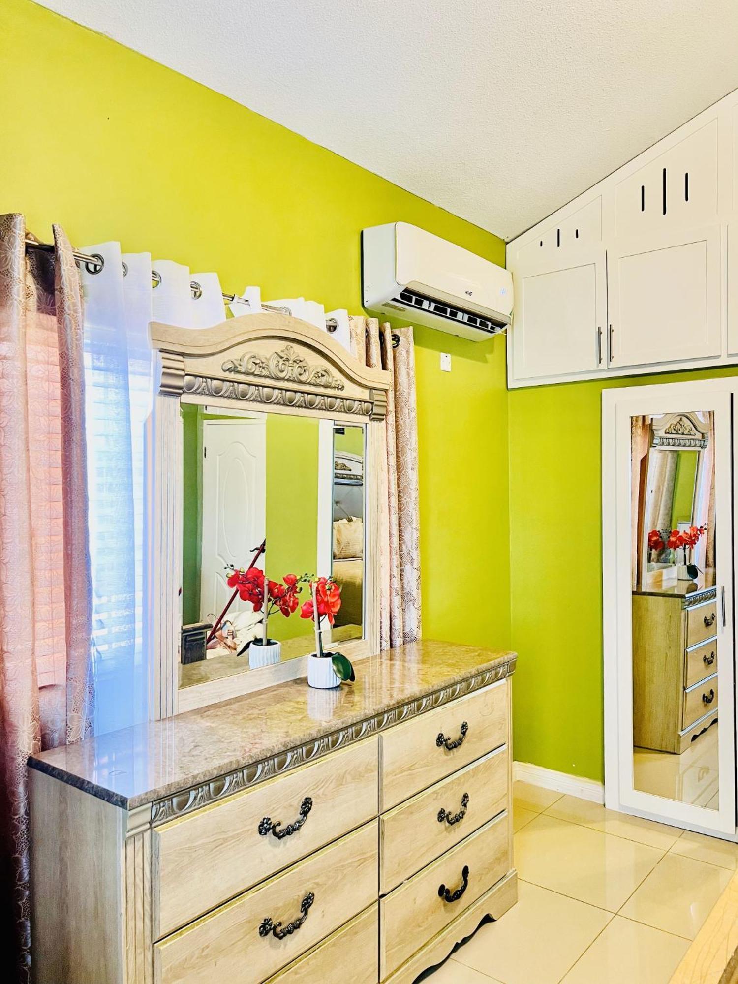 Morgan' S Two Bedroom Retreat Casa de férias Ellis Caymanas
