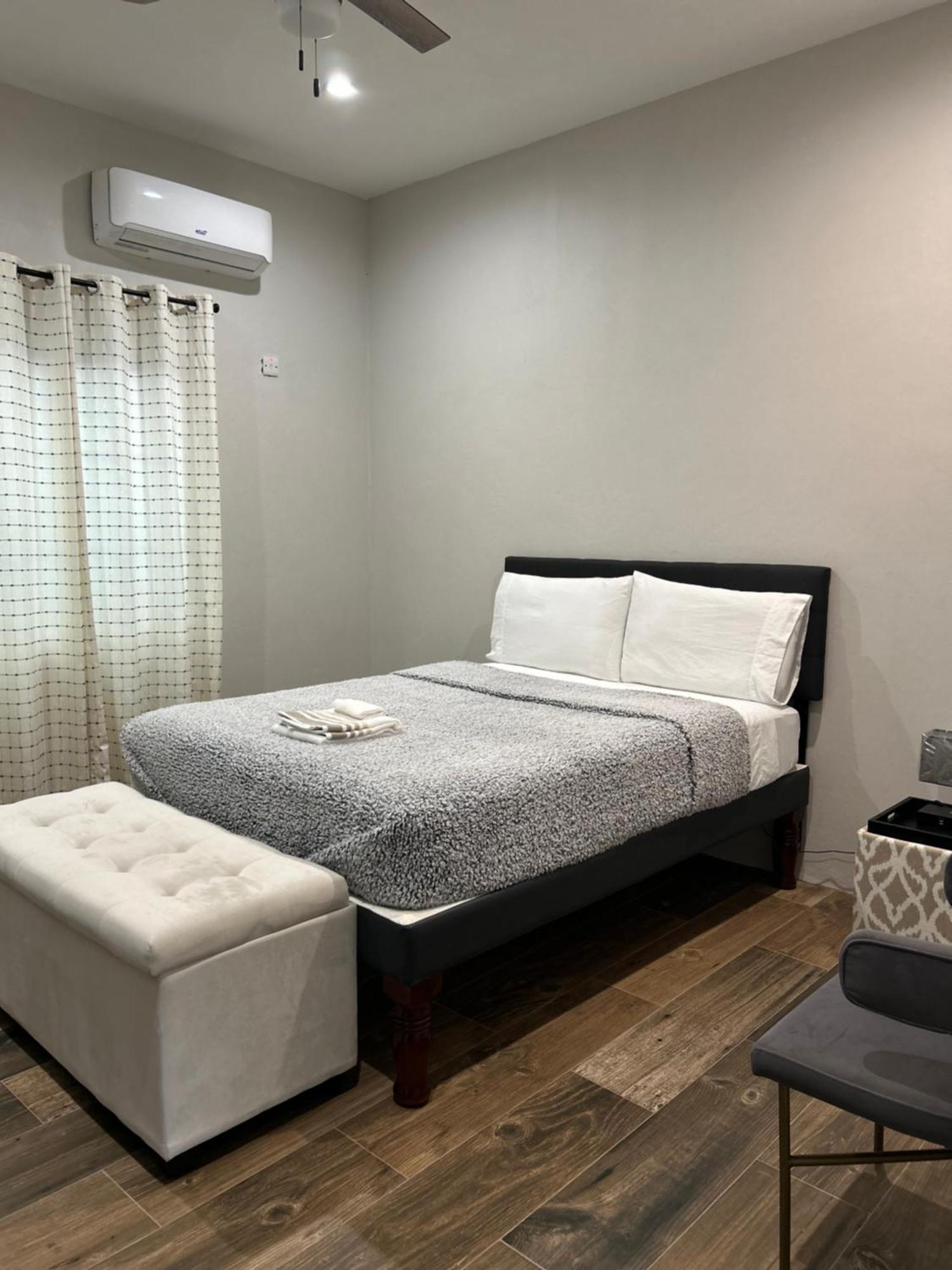 Bed & Breakfast Gabs Place *