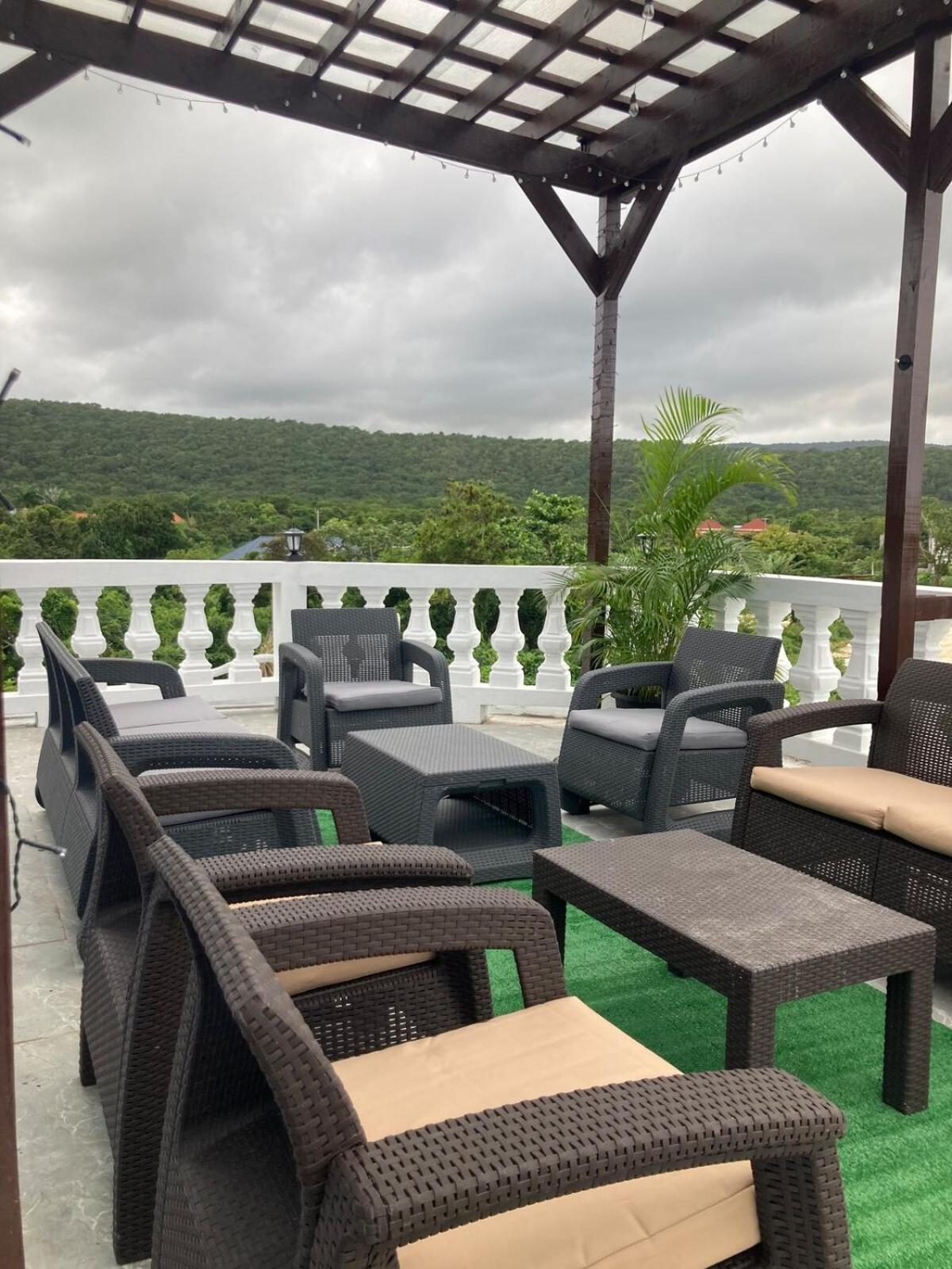 Blue Flamingo Villa Montego Bay