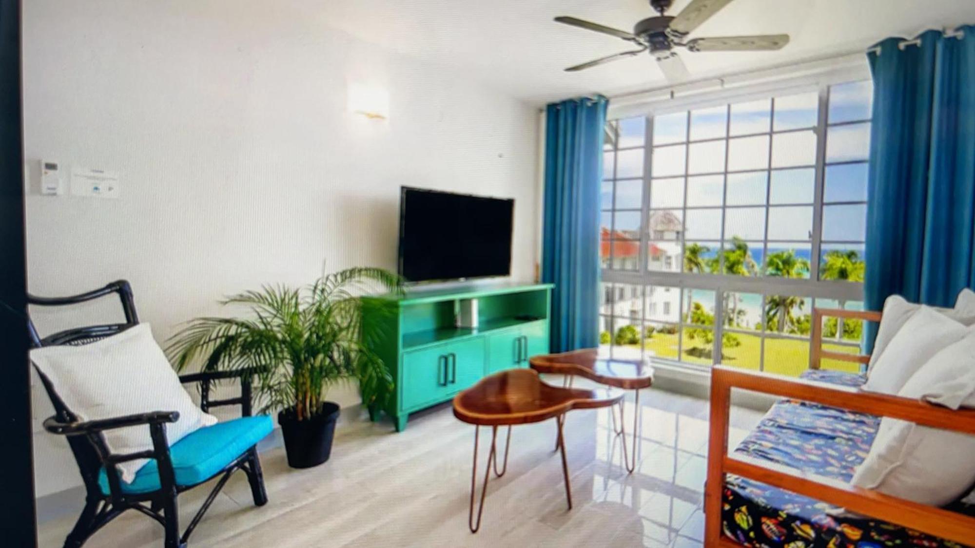 Marriott Seacastles B30 Rooftop Penthouse
