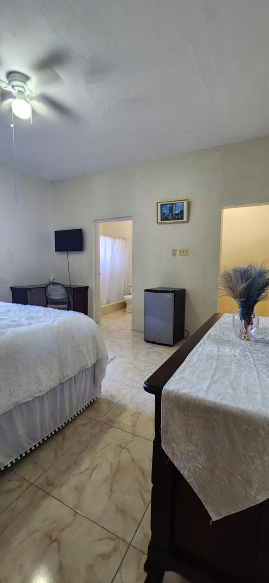 Swabys Hope Hideaway Bed & Breakfast