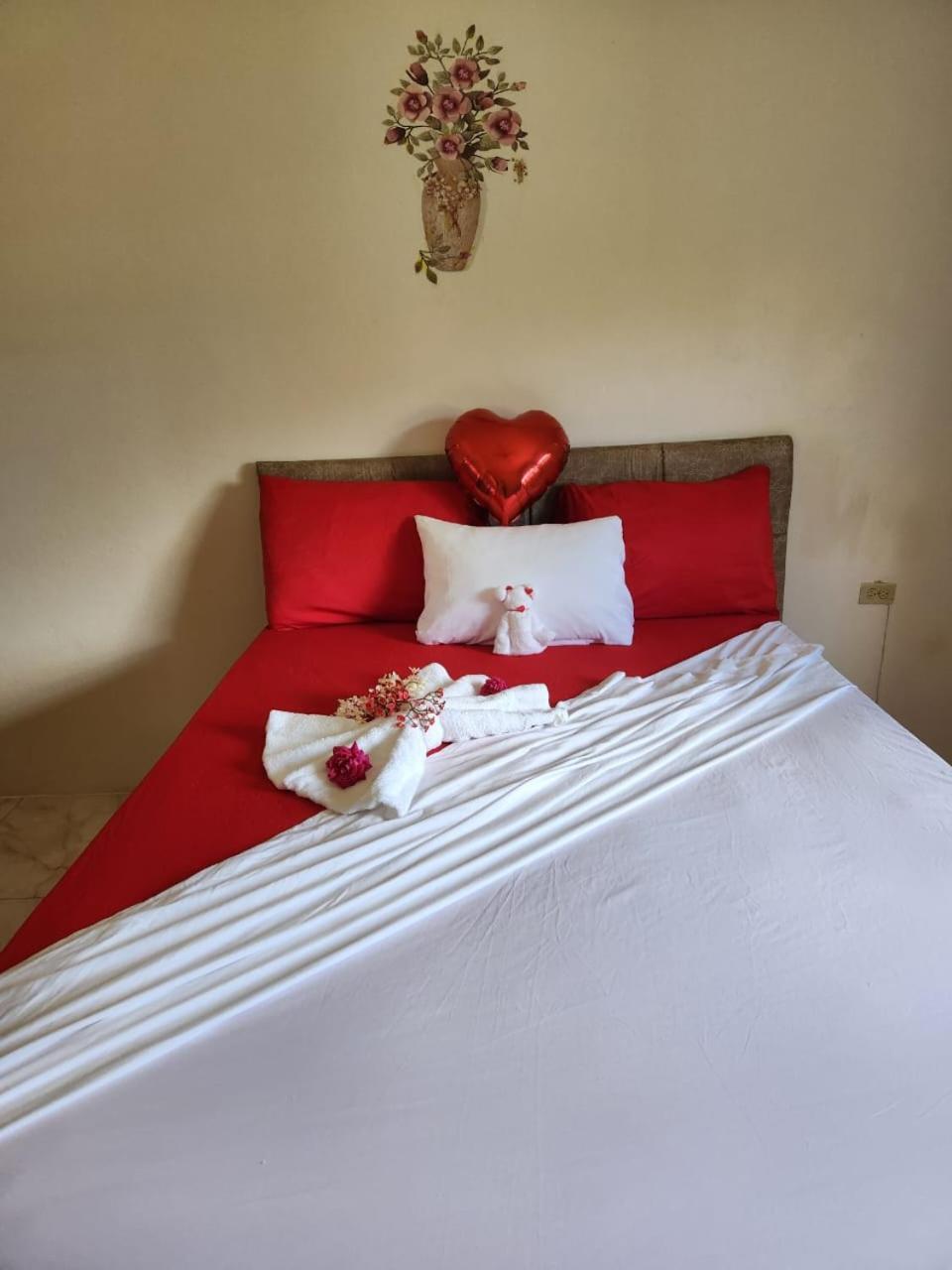 Swabys Hope Hideaway Bed & Breakfast