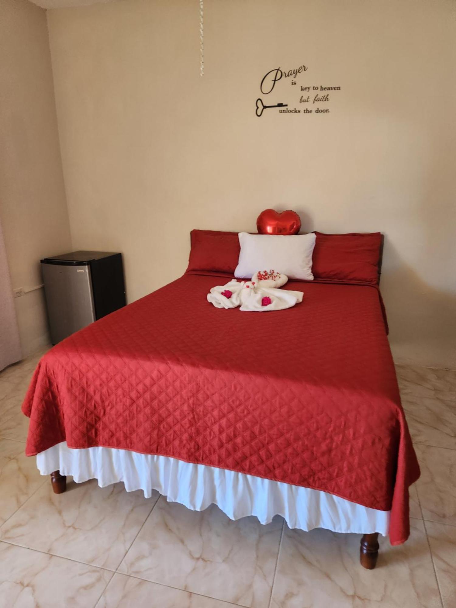 Bed & Breakfast Swabys Hope Hideaway