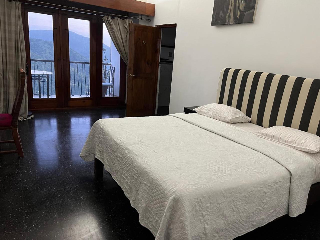 Bed & Breakfast Tranquility Estate 2*