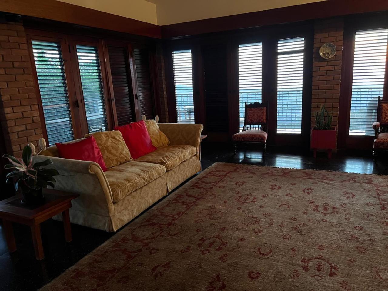 Tranquility Estate Bed & Breakfast