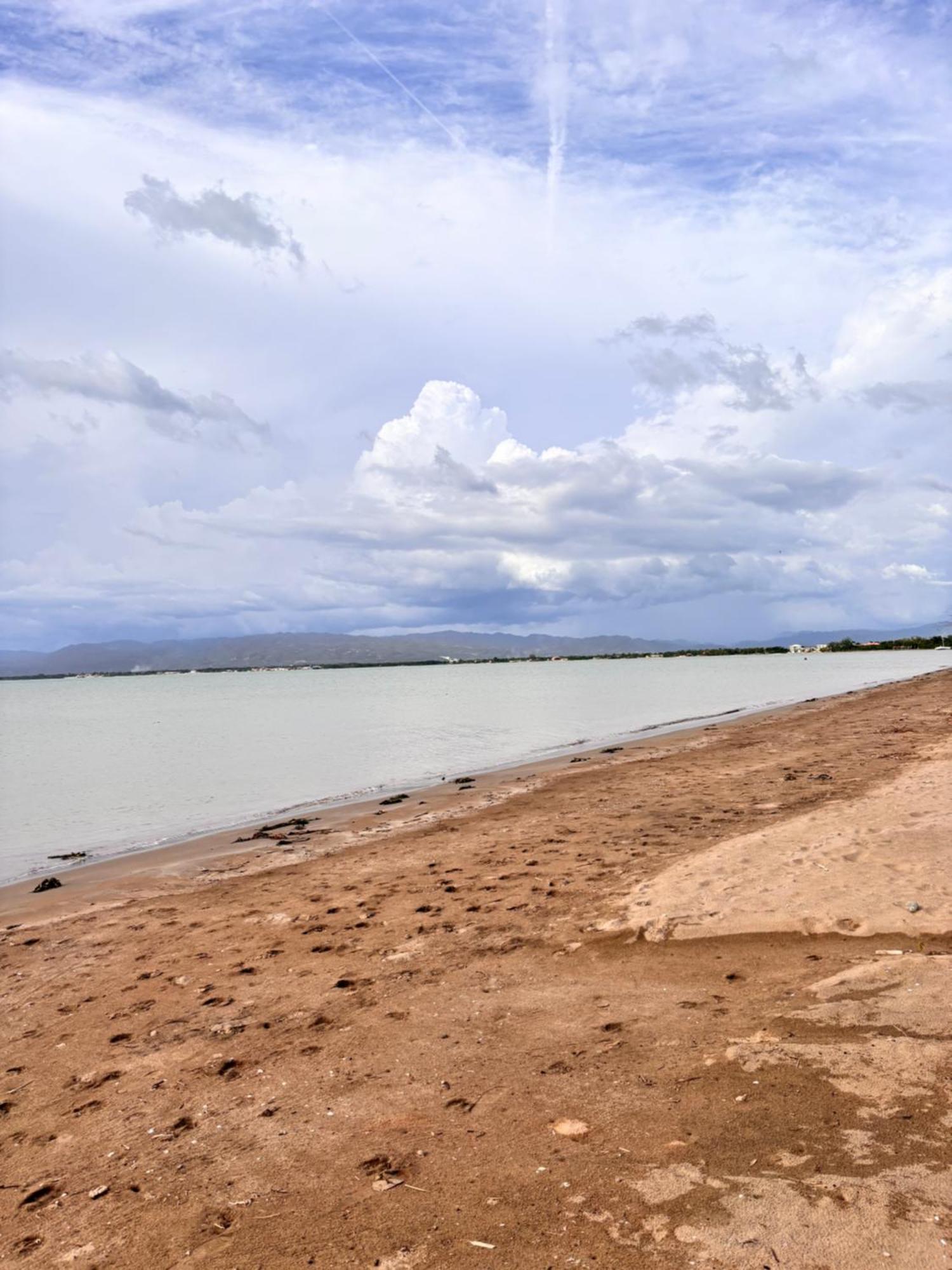 Villa Beachscape At Ethlyn By The Sea Black River