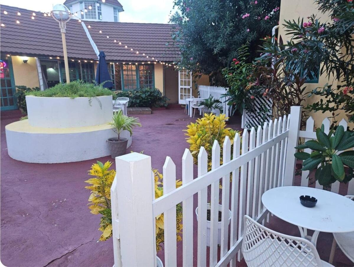 Apartment Penthouse With Loft At Seacastles, And Pool 207 *