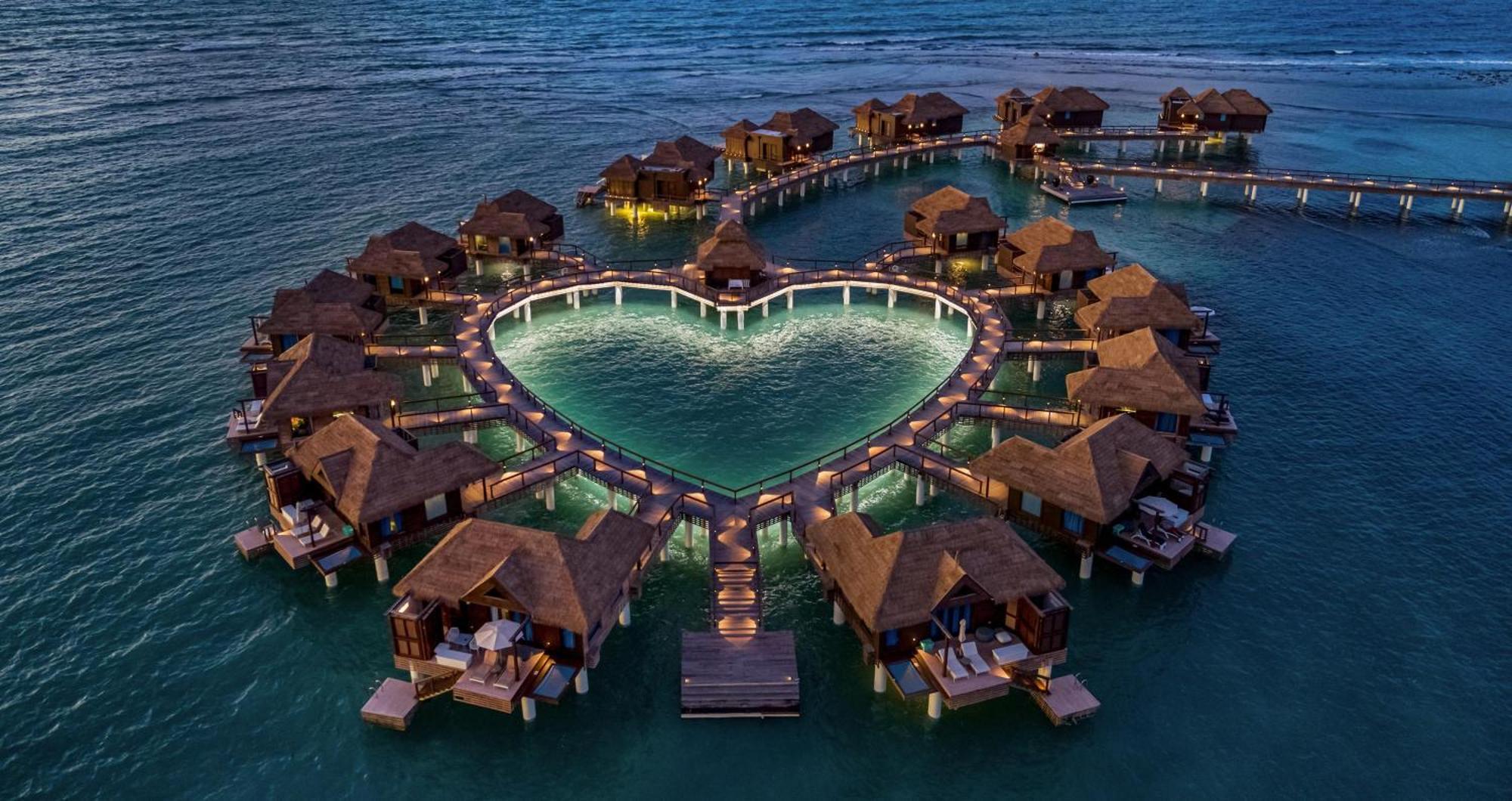 Sandals Royal Caribbean & Private Island - Couples Only Resort 5*