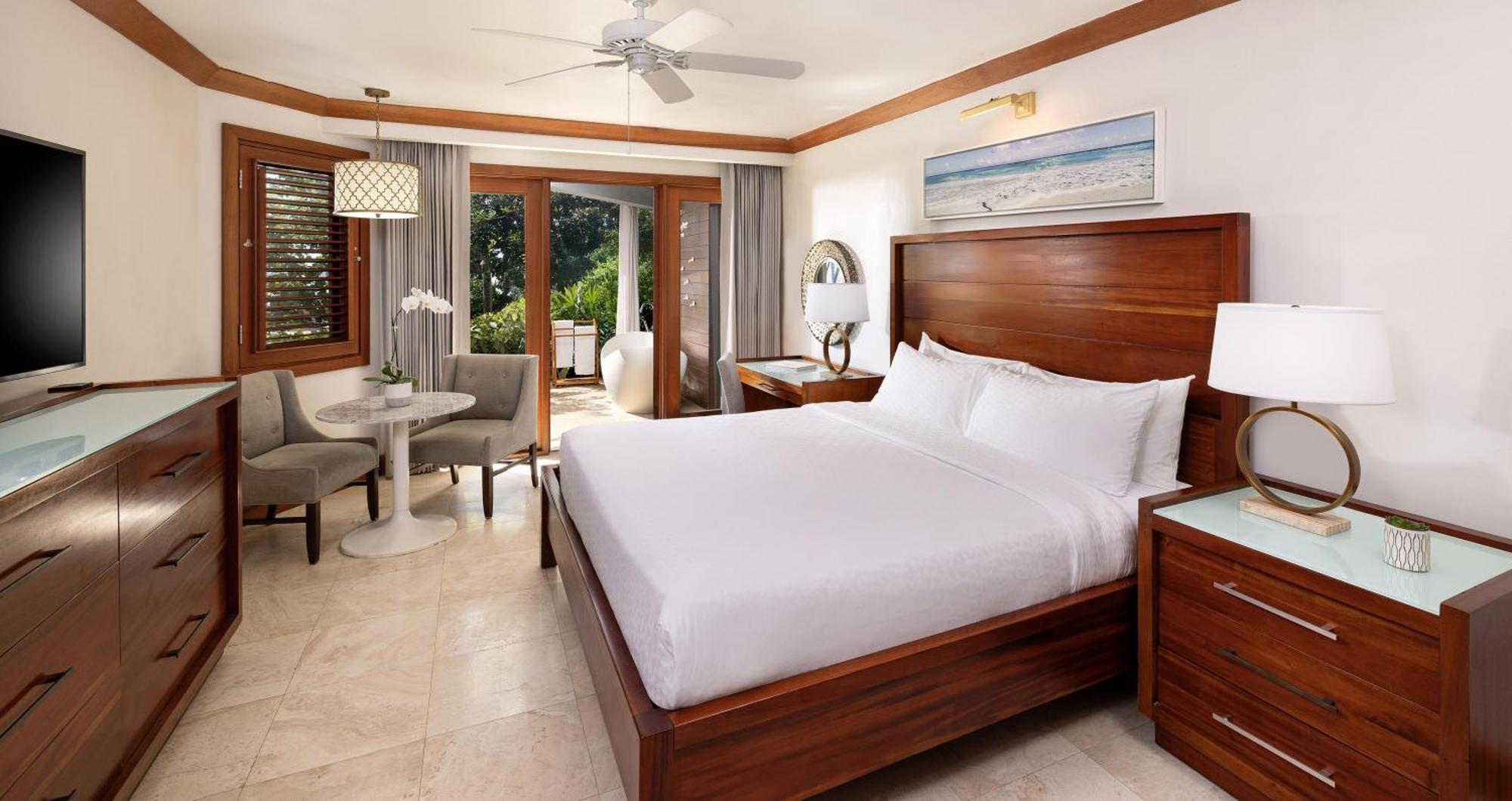 Resort Sandals And - Couples Only 5*
