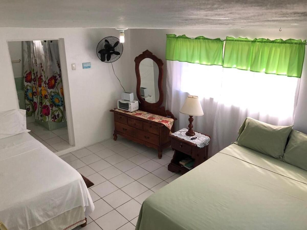 Rockside - Oceanfront Paradise With Stunning Views Casa de férias Treasure Beach