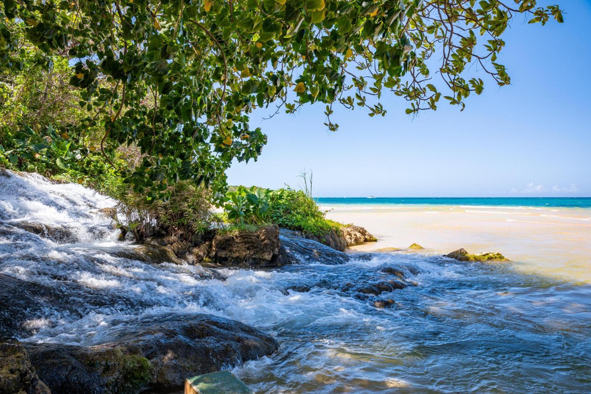 Sandals Dunns River Couples Only 5* Ocho Rios