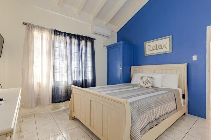 The Dream Nest At Csompo Silver Manor Guest house St Mary