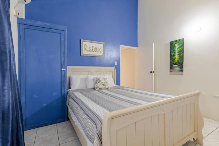 Guest house The Dream Nest At Csompo Silver Manor St Mary