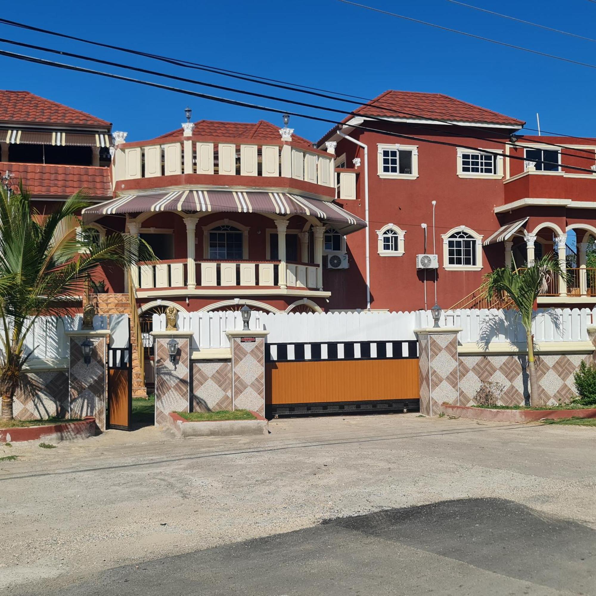 Guest house Paradise Place Grande *