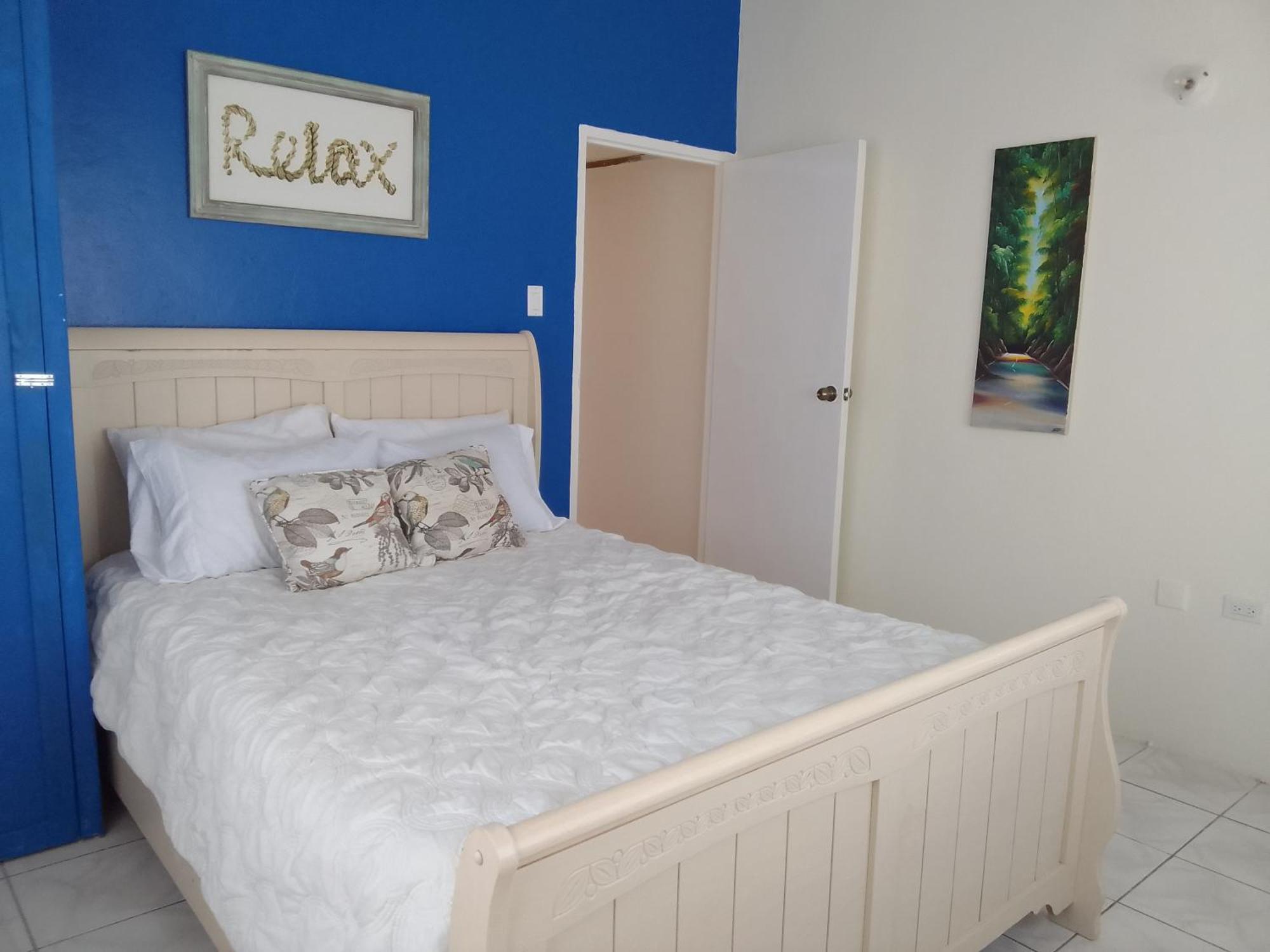 The Dream Nest At Csompo Silver Manor Guest house *