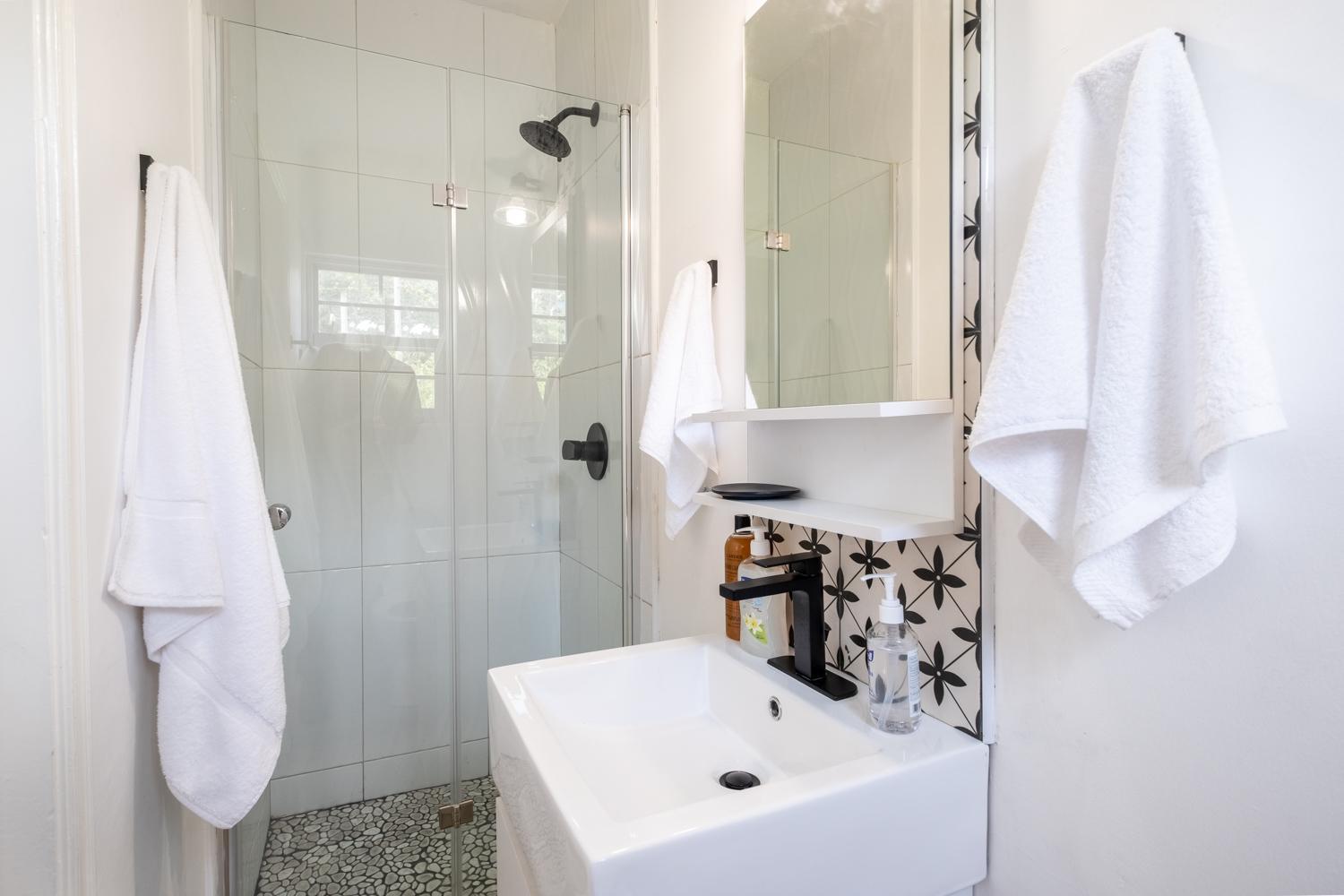 Jamaica Time Driftwood At Sea Palms 3br 3ba In Ocho Rios With Pool And Front With Views Only 10 Mins From Ochi Intl Airport Direct Flight From Miami Apartamento