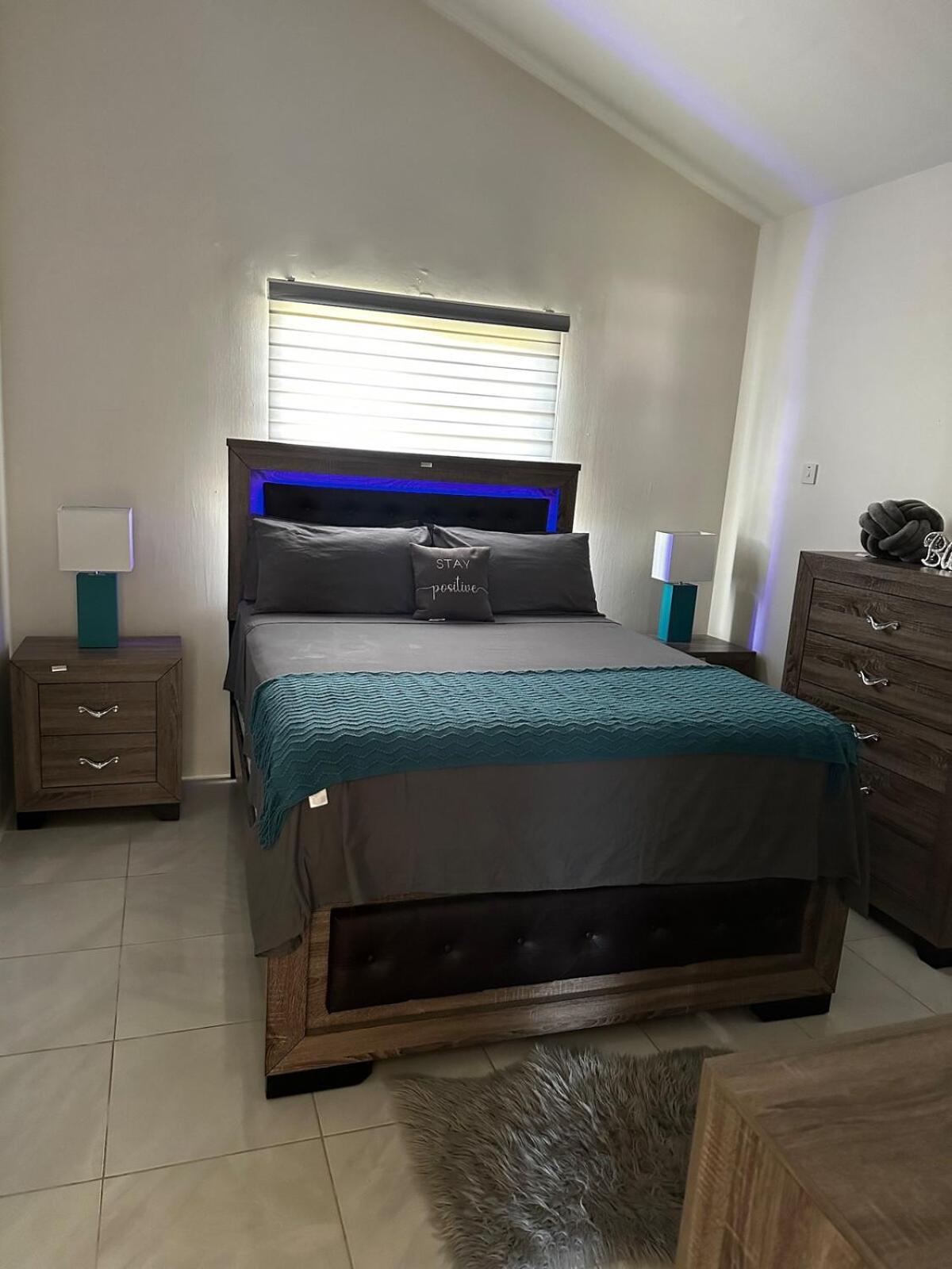The Luxury Loft At Phoenix * Portmore