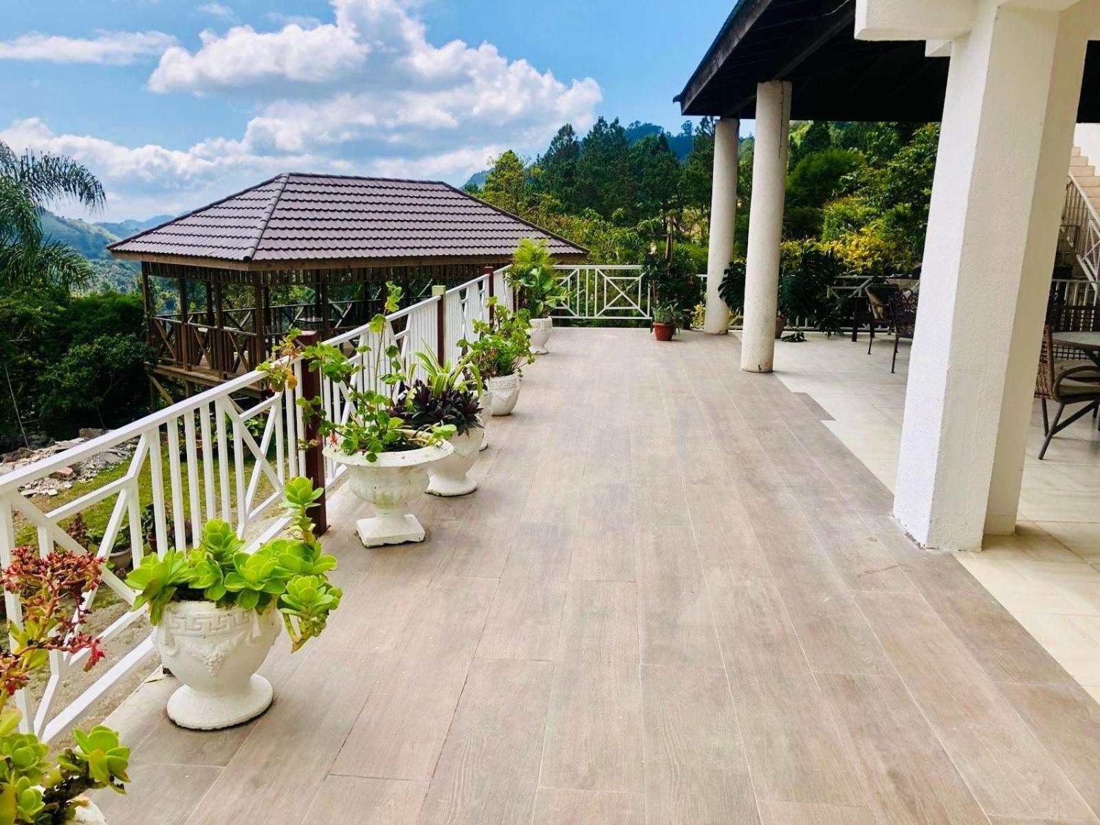Starlight & Health Spa Spring