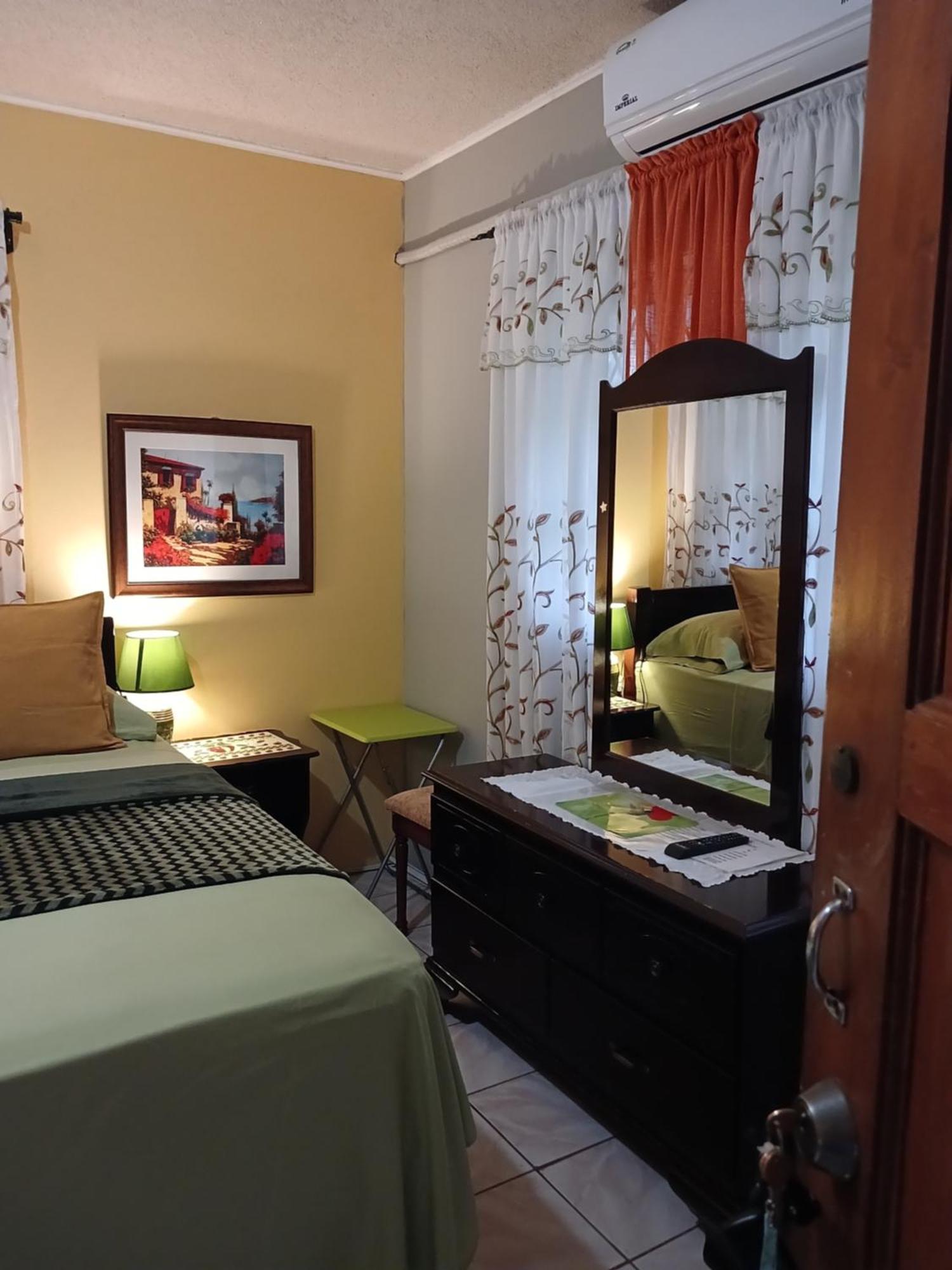 Ultimate Freedom Bed & Breakfast