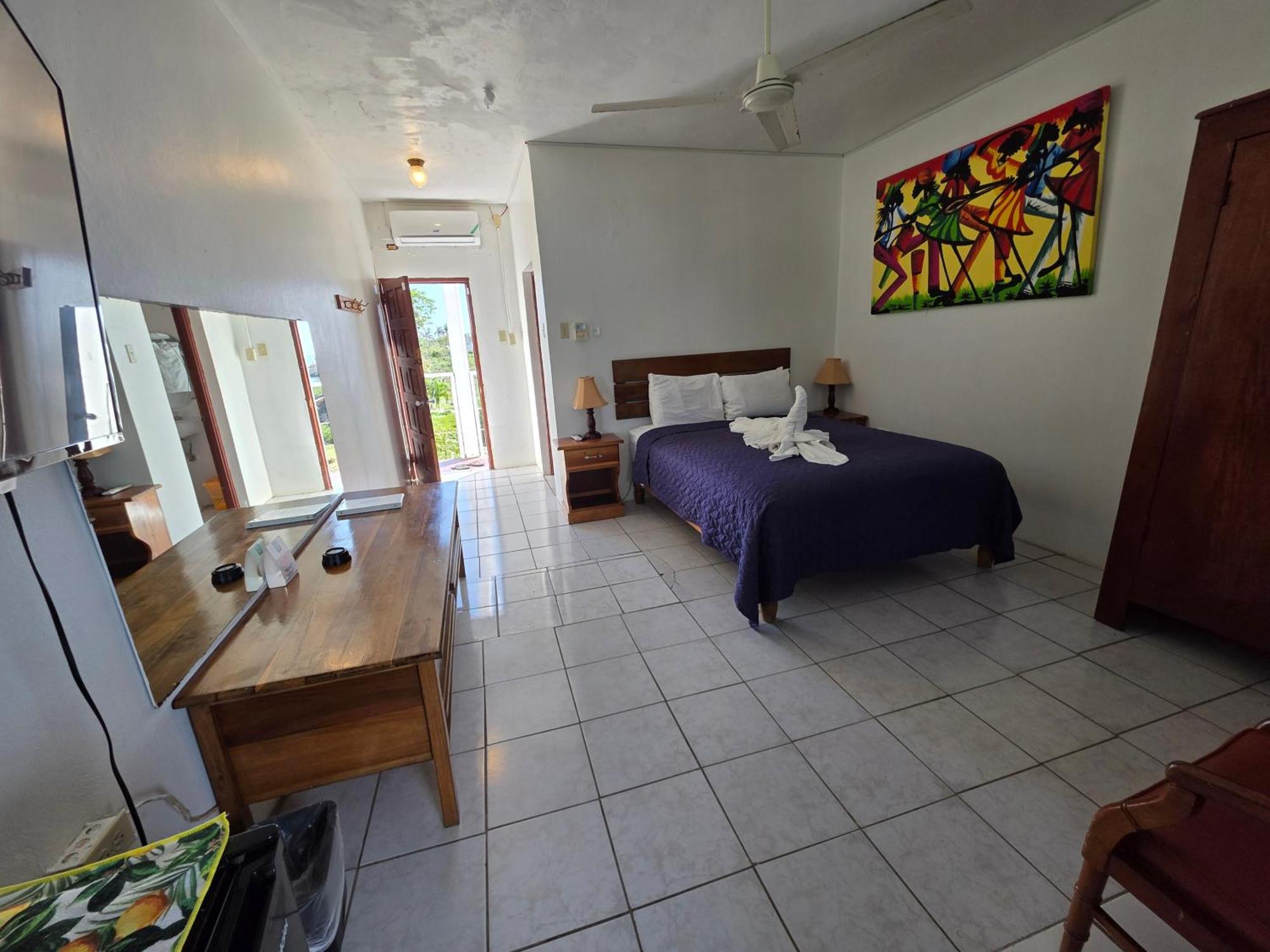 Sweet Hotel Negril