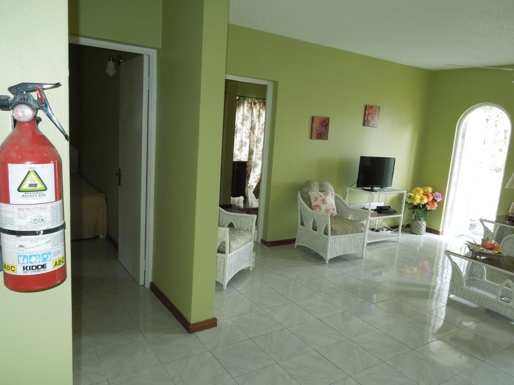 Columbus Heights * Ocho Rios