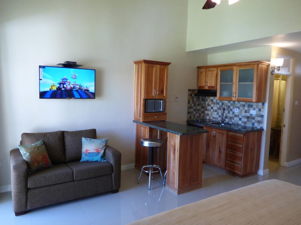 Apartment 30