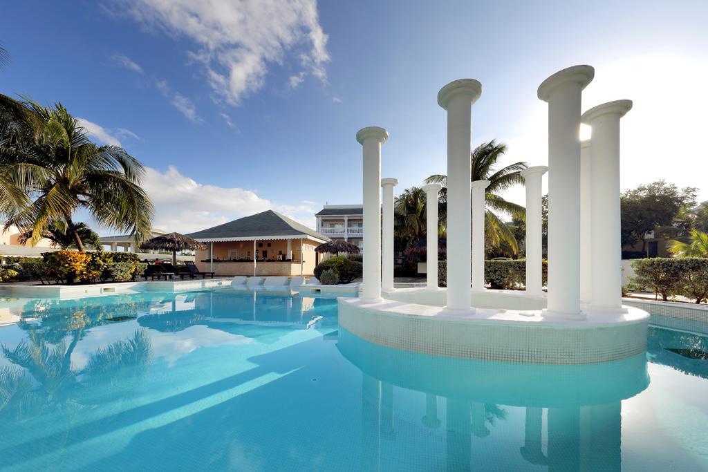 Resort Grand Palladium Lady Hamilton & 5*