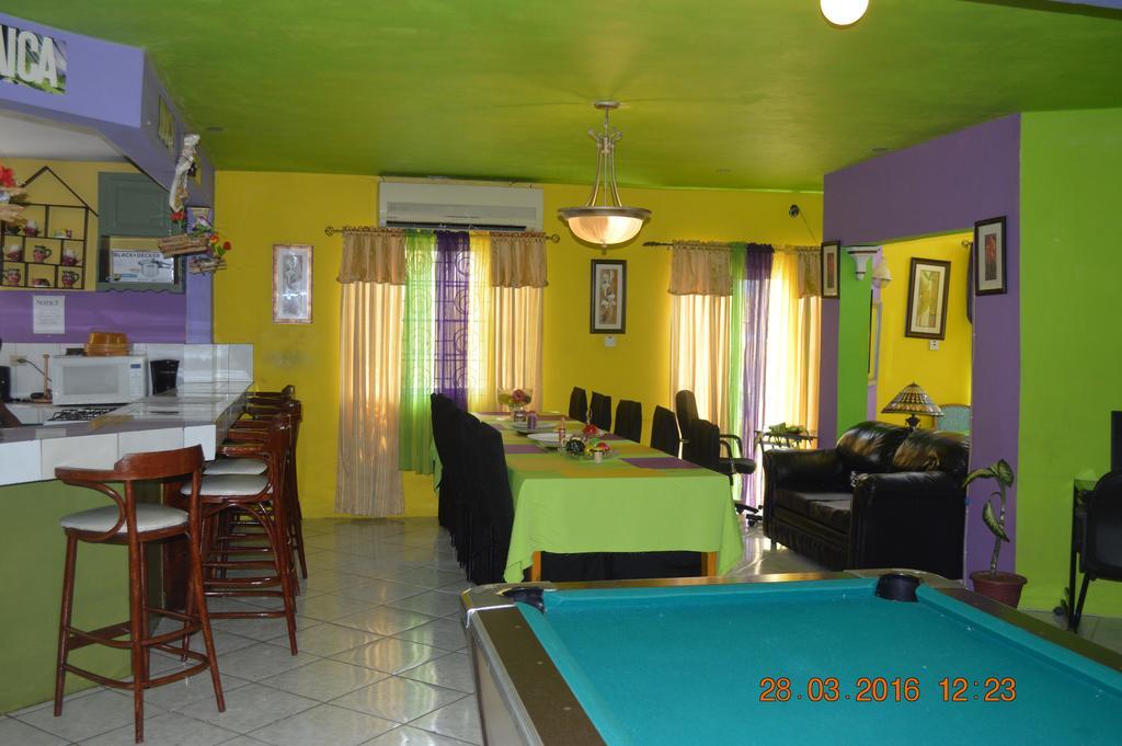 Guest house Casa De Fe 3*