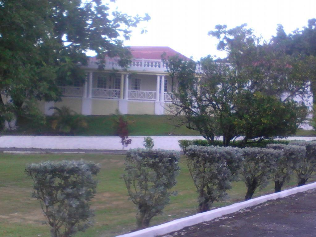 The Crest Conference And Retreat Facility