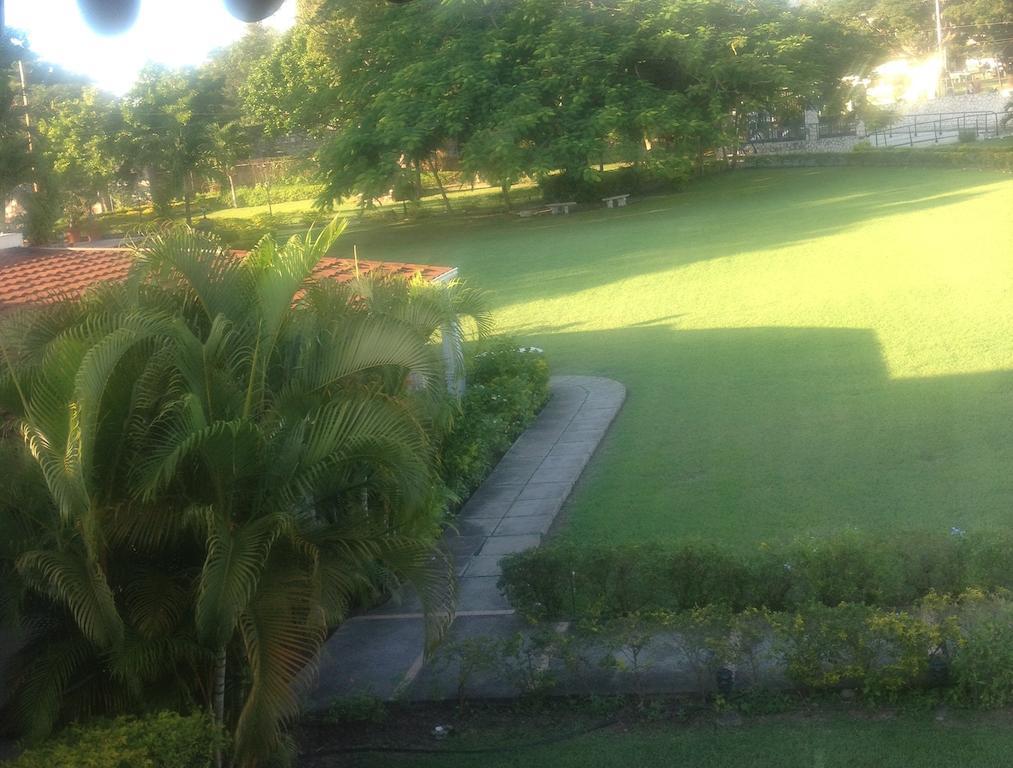 Uwi Mona Visitors' & Conference Centre Kingston