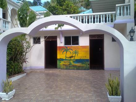 Guest house Treasure's Comfort Claremont