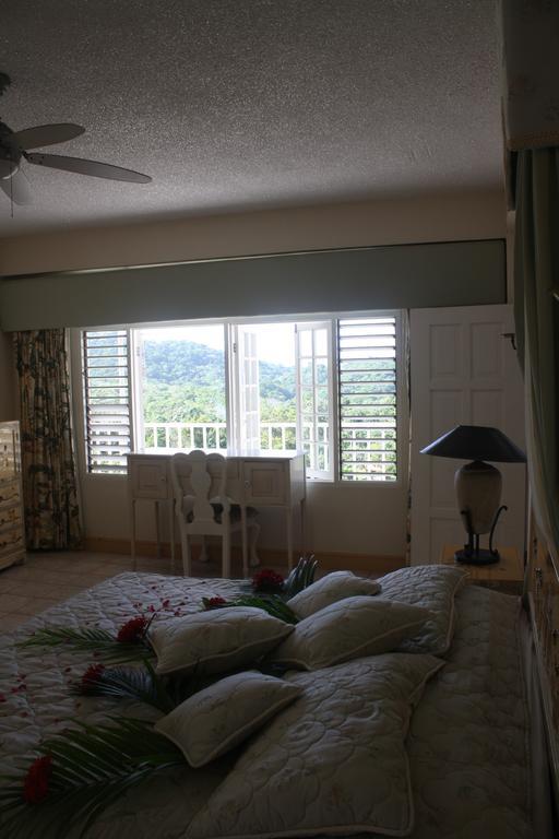 Villa The Crest Conference And Retreat Facility