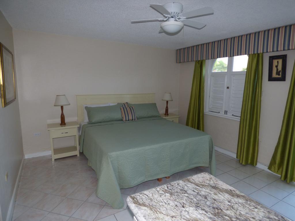 Apartment 18 Ocho Rios