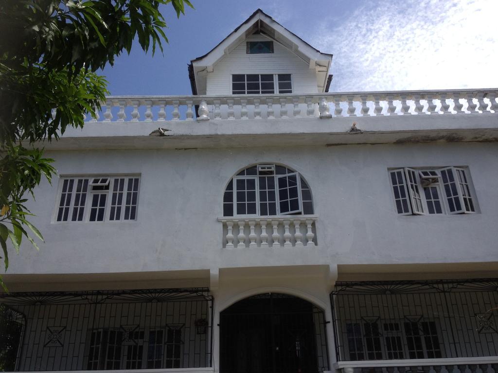 Casa de hóspedes Happy Grove Lodge *