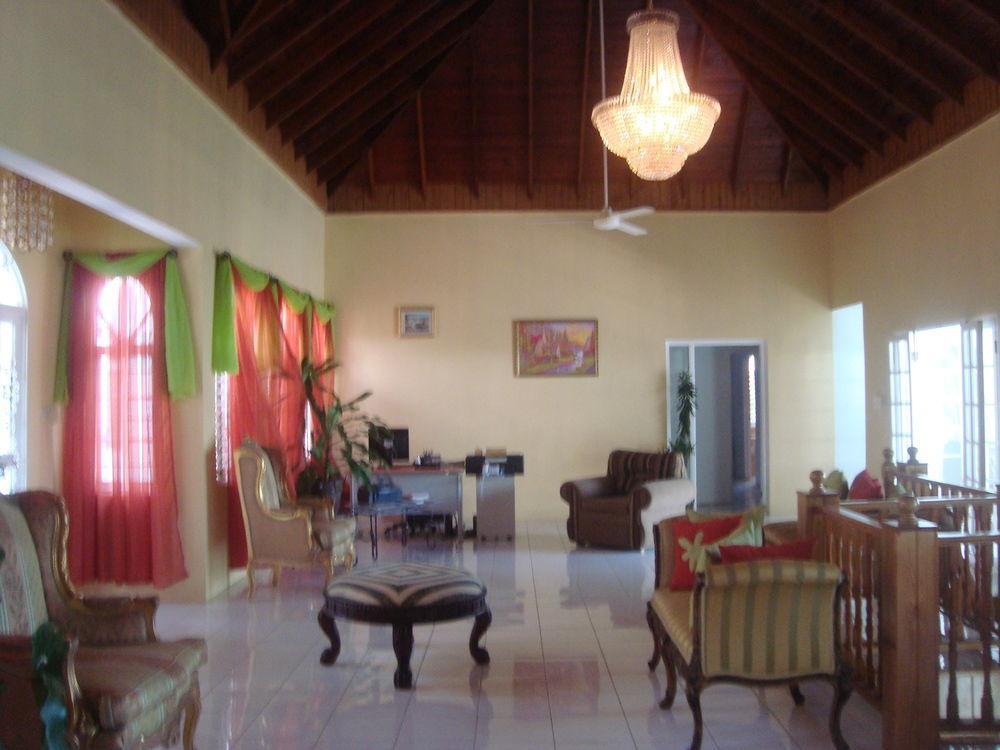 Diamond Montego Bay