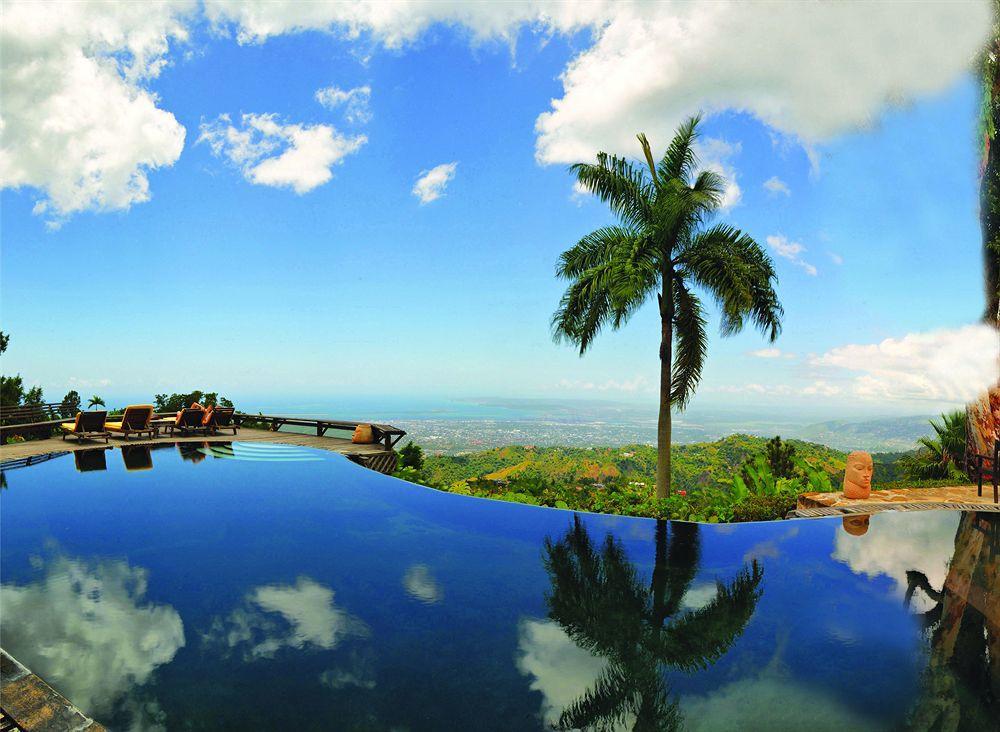 Strawberry Hill Hotel 3*