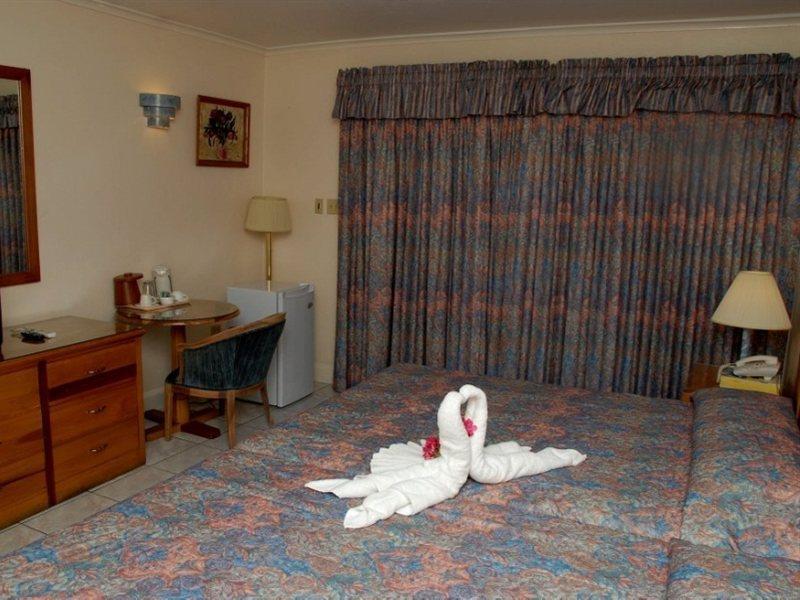 Hotel Four Seasons 3*