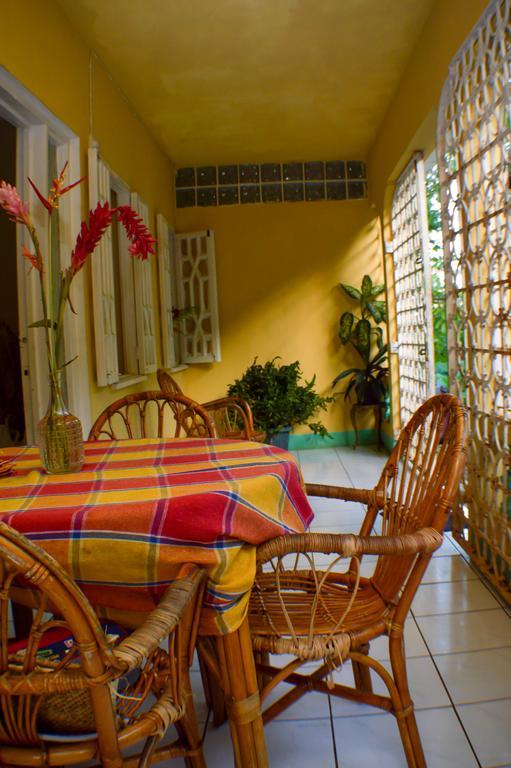 Ackee Tree Sea View Guest house *