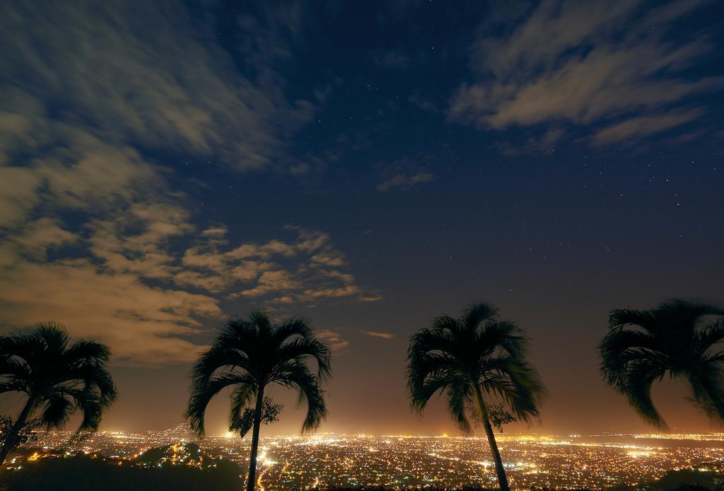 City View 2* Kingston
