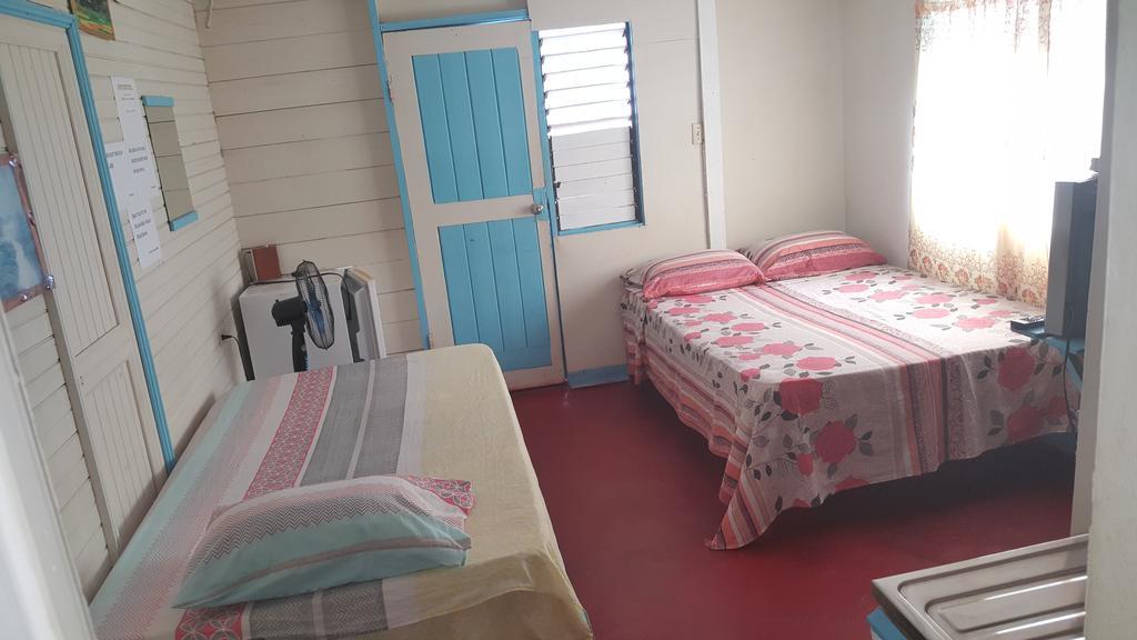 Waikiki Guest house